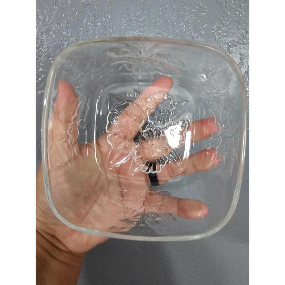KIG Vintage Indonesia Clear Glass Square Candy Dish No Lid Raised Daisy 5''